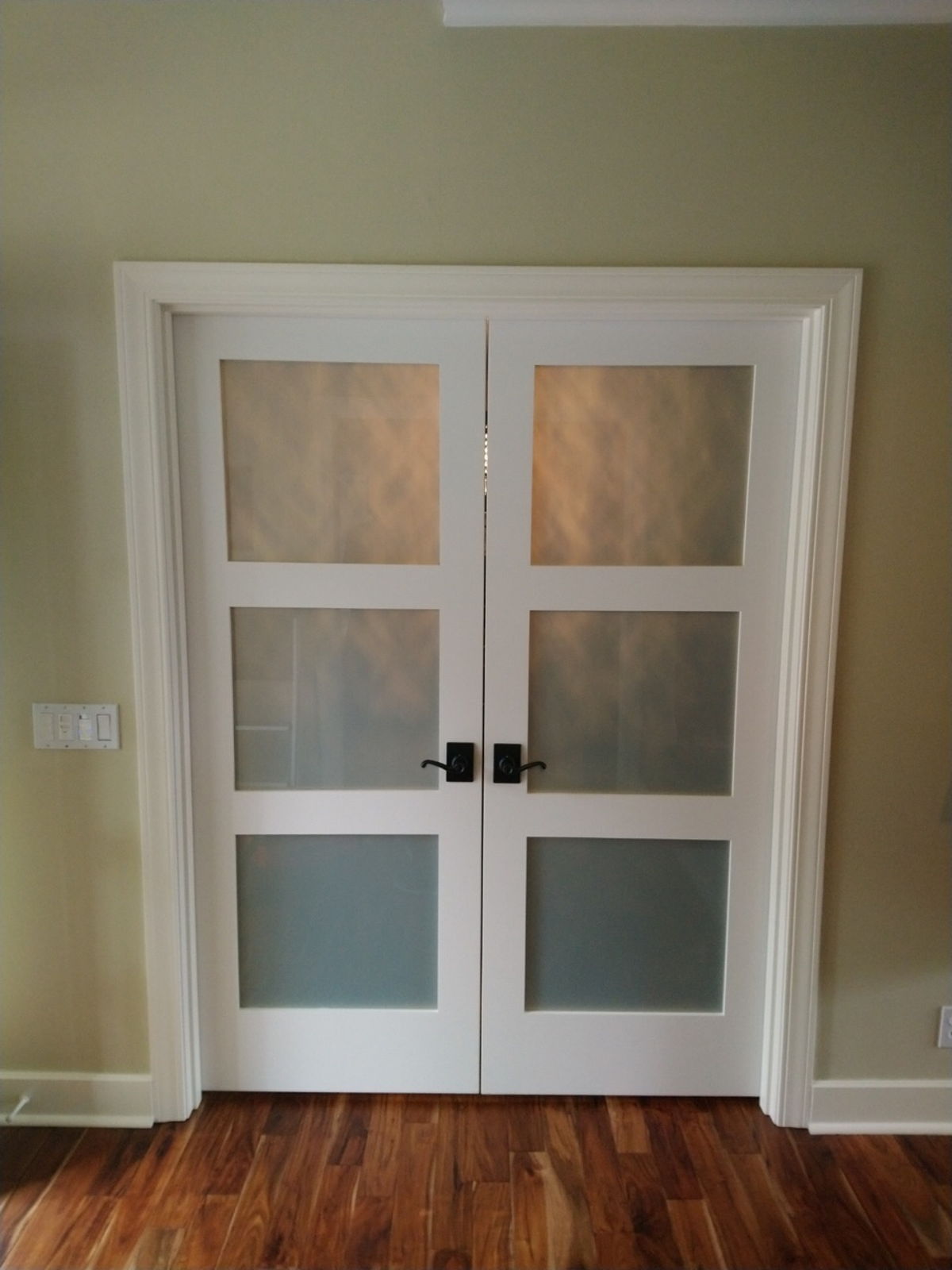 3-lite laminated double doors